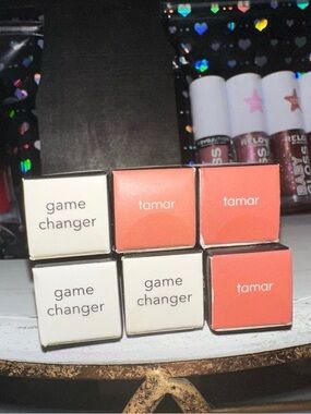 LOT OF 6 Karity Highshine Lipgloss “Game Changer” + “Tamar”